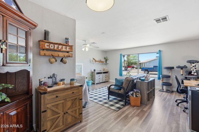 14438 N 33RD Place, Phoenix, AZ 85032