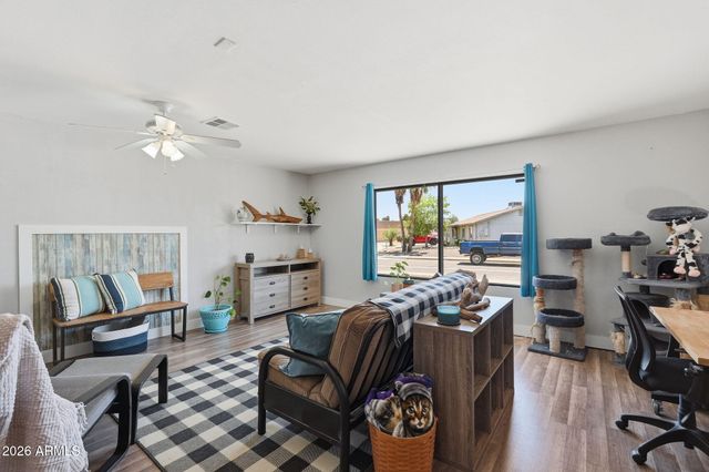 14438 N 33RD Place, Phoenix, AZ 85032