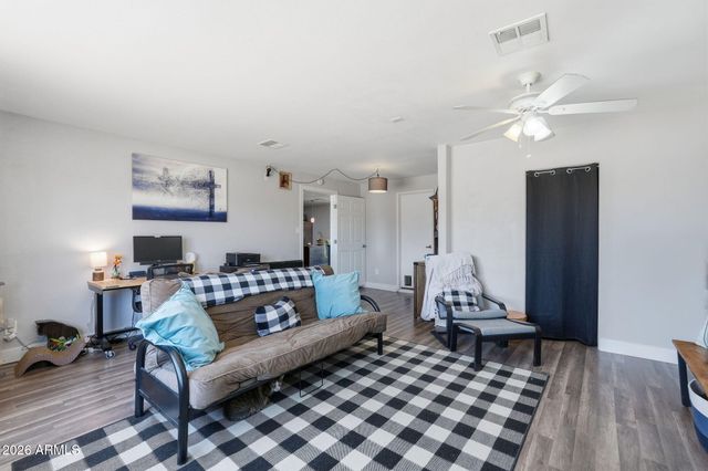 14438 N 33RD Place, Phoenix, AZ 85032