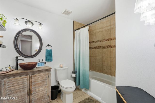 14438 N 33RD Place, Phoenix, AZ 85032