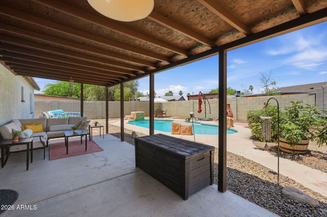 14438 N 33RD Place, Phoenix, AZ 85032