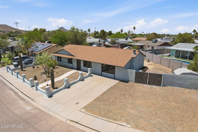 14438 N 33RD Place, Phoenix, AZ 85032
