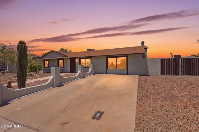 14438 N 33RD Place, Phoenix, AZ 85032