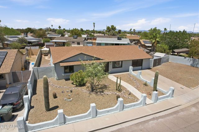 14438 N 33RD Place, Phoenix, AZ 85032