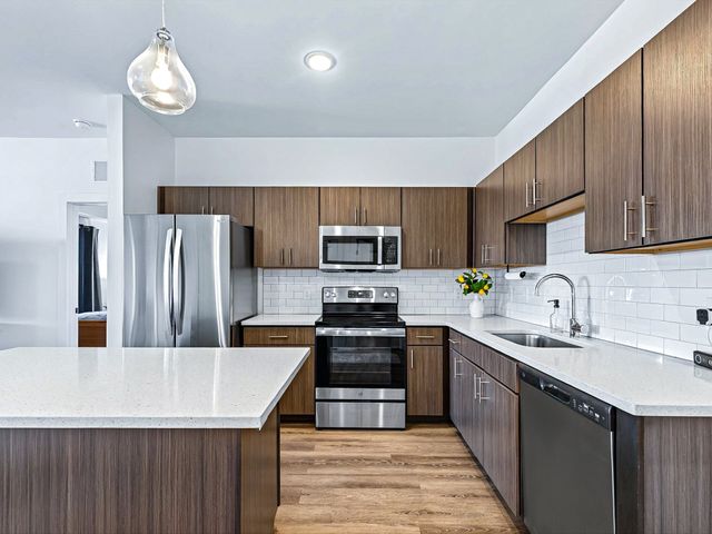 1540 Lebanon Pike Unit 407, Nashville, TN 37210