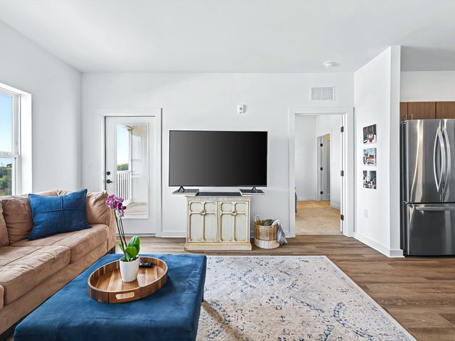 1540 Lebanon Pike Unit 407, Nashville, TN 37210