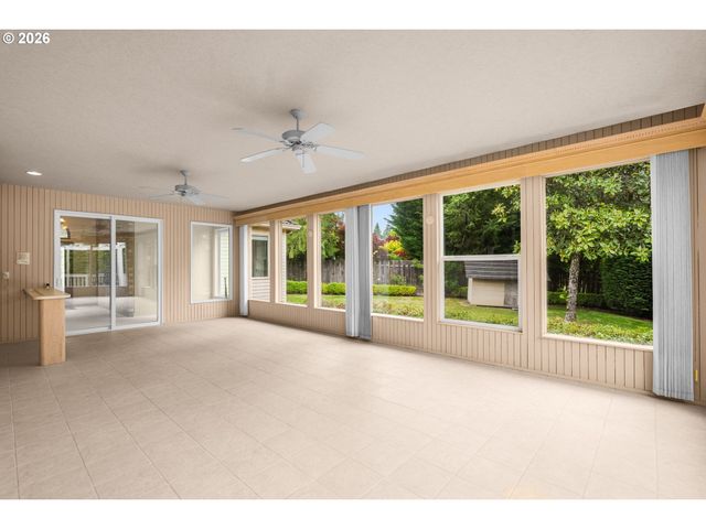 23705 Sw EVEREST Ct, Sherwood, OR 97140