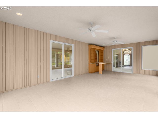 23705 Sw EVEREST Ct, Sherwood, OR 97140