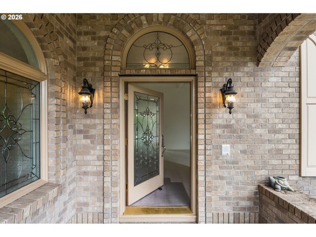 23705 Sw EVEREST Ct, Sherwood, OR 97140