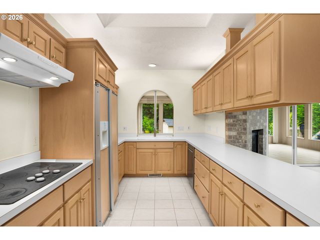 23705 Sw EVEREST Ct, Sherwood, OR 97140