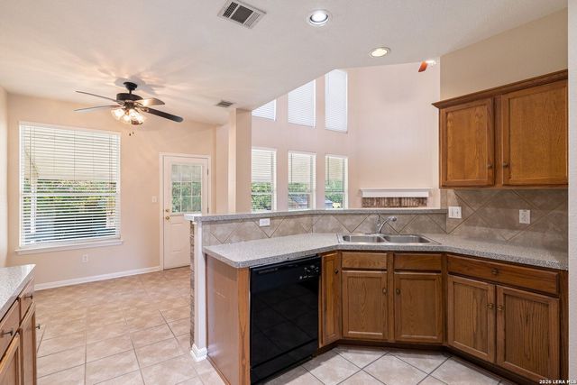 101 Shadow Mt Drive, Cibolo, TX 78108