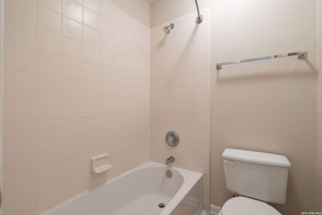 101 Shadow Mt Drive, Cibolo, TX 78108