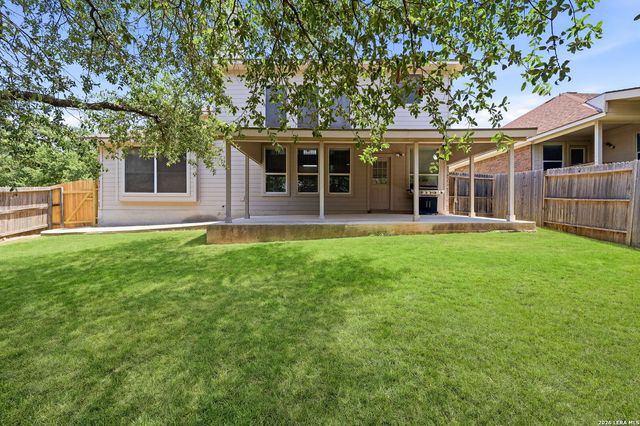 101 Shadow Mt Drive, Cibolo, TX 78108