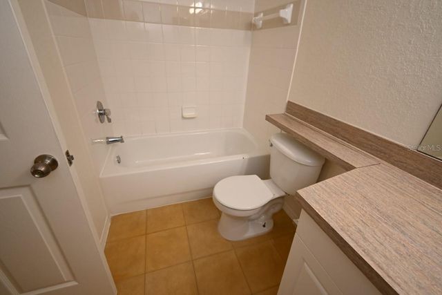 36015 DEER CREEK DRIVE 202, Zephyrhills, FL 33541