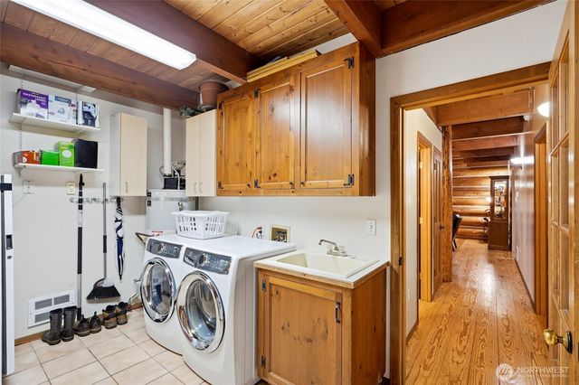12219 246th Street NE, Arlington, WA 98223