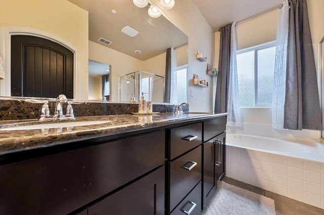 12389 Muir Trail Way, Rancho Cordova, CA 95742