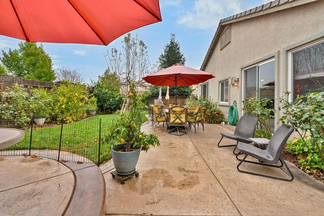 12389 Muir Trail Way, Rancho Cordova, CA 95742