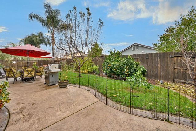 12389 Muir Trail Way, Rancho Cordova, CA 95742