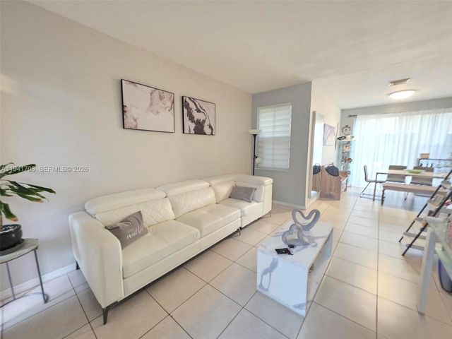 11702 SW 137th Place, Miami, FL 33186