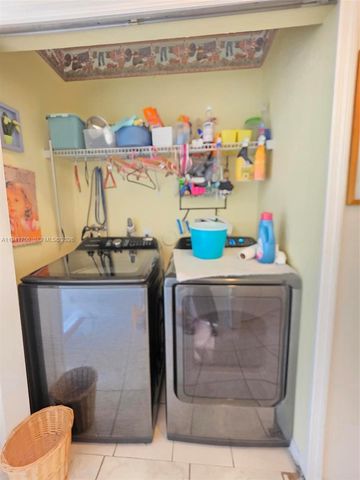 11702 SW 137th Place, Miami, FL 33186