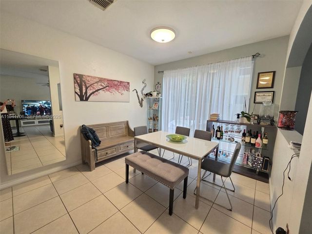 11702 SW 137th Place, Miami, FL 33186