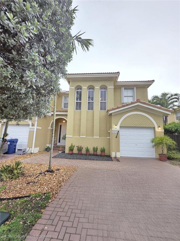 11702 SW 137th Place, Miami, FL 33186
