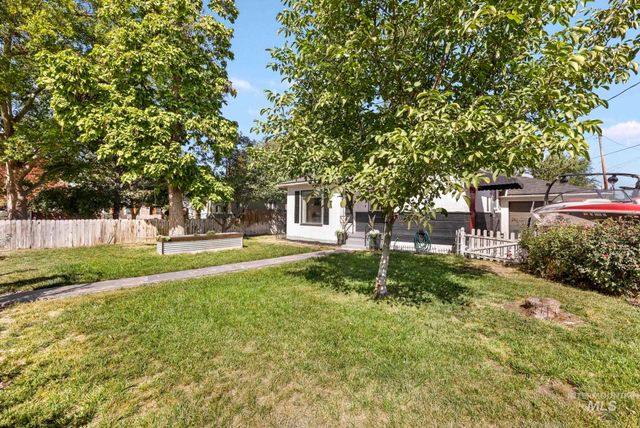 767 Shoup Avenue, Twin Falls, ID 83301