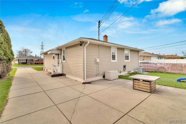 55 Ceil Drive, Cheektowaga, NY 14227