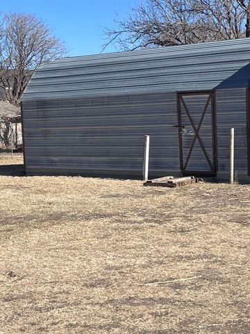 1633 124th Street, Lubbock, TX 79423