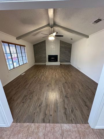 1633 124th Street, Lubbock, TX 79423