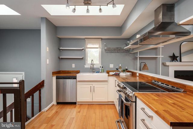 906 JACKSON ST, Annapolis, MD 21403