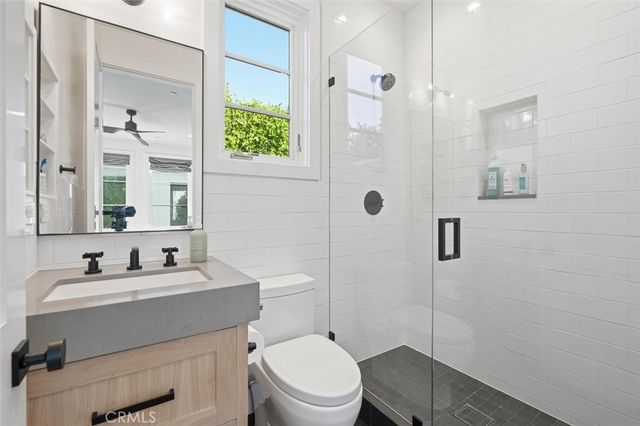 2848 Carob, Newport Beach, CA 92660