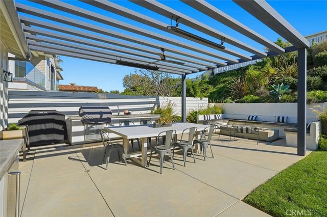 2848 Carob, Newport Beach, CA 92660