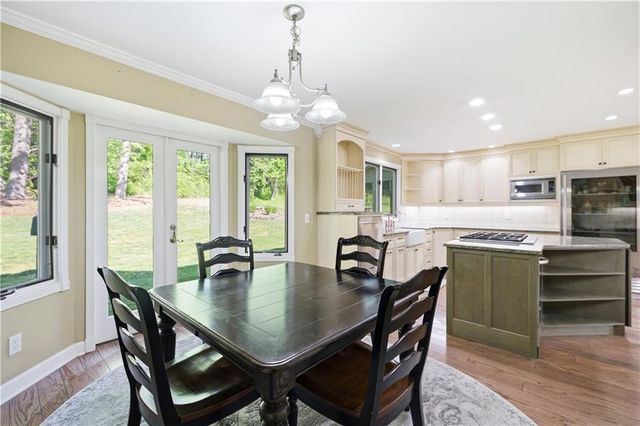 826 Marbrook Drive, Lawrenceville, GA 30044