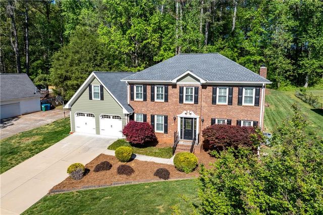 826 Marbrook Drive, Lawrenceville, GA 30044