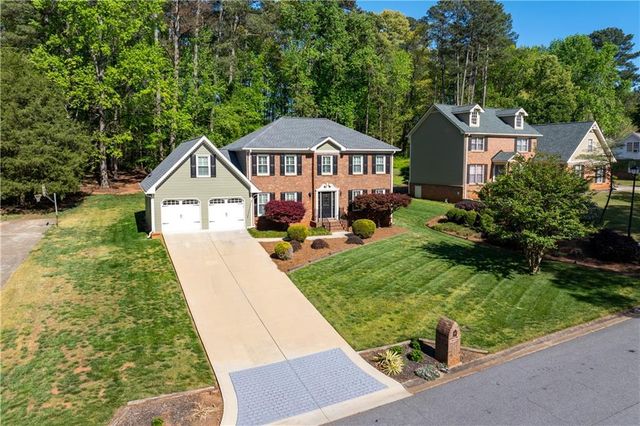 826 Marbrook Drive, Lawrenceville, GA 30044