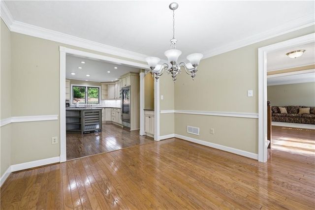 826 Marbrook Drive, Lawrenceville, GA 30044