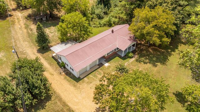 6800 GLENDALE RD, Morris Chapel, TN 38361