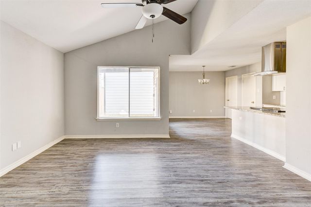 10318 Sommerville Avenue, Houston, TX 77041
