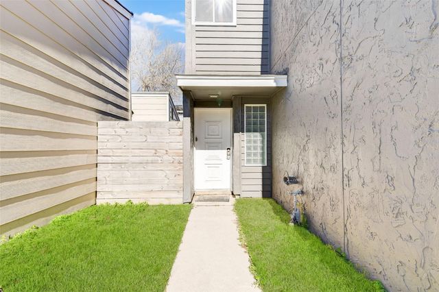 10318 Sommerville Avenue, Houston, TX 77041