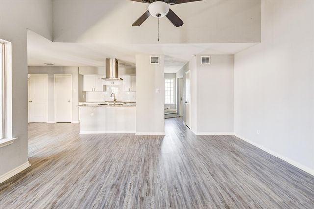 10318 Sommerville Avenue, Houston, TX 77041
