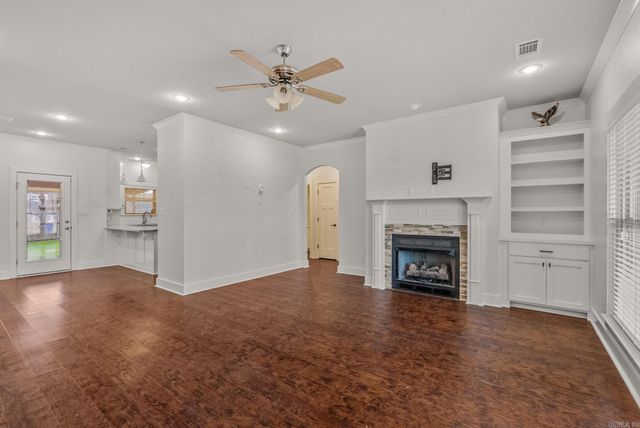 16 Cobalt, Greenbrier, AR 72058