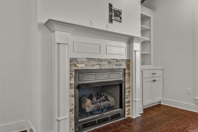 16 Cobalt, Greenbrier, AR 72058