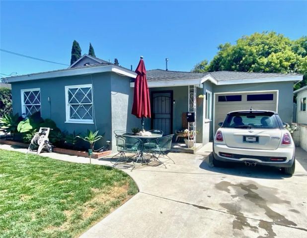 1020 W 220th, Torrance, CA 90502