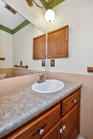 2012 66th Street, Windsor Heights, IA 50324