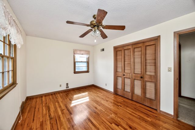 2012 66th Street, Windsor Heights, IA 50324