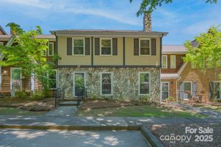 2502 Round Table Road D, Monroe, NC 28110