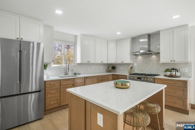 183 Wyckoff Avenue, Wyckoff, NJ 07481