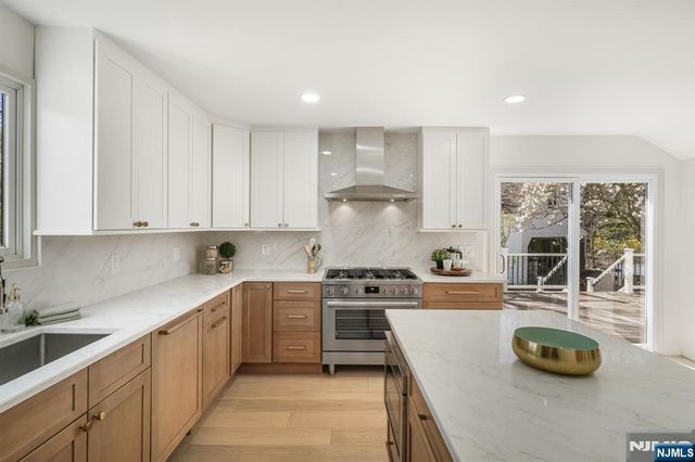 183 Wyckoff Avenue, Wyckoff, NJ 07481