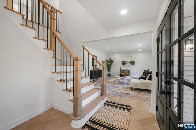 183 Wyckoff Avenue, Wyckoff, NJ 07481